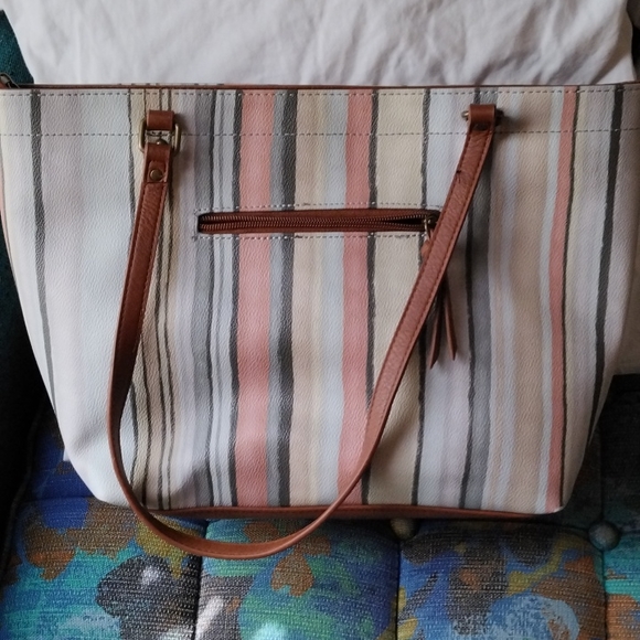 Purse - Picture 3 of 3